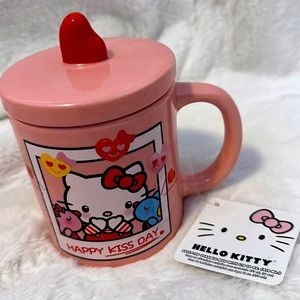 Hello Kitty Mug with Lid